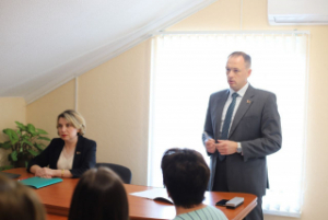 Гістарычныя аспекты ўз'яднання Заходняй Беларусі і БССР сёння разгледзелі і ў калектыве Лепельскага філіяла Віцебскага агенцтва па дзяржрэгістрацыі і зямельным кадастры