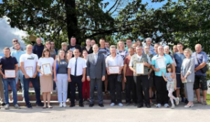 Напярэдадні прафесійнага свята Дня будаўніка ў дзяржаўным прадпрыемстве "Лепельская ПМК-75" адбыўся ўрачысты сход