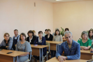 У Лепельскім раёне працягваюцца сустрэчы з працоўнымі калектывамі ў рамках Адзінага дня інфармавання