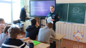 Лепель. Акция «День безопасности. Внимание всем!» активно шагает по школам