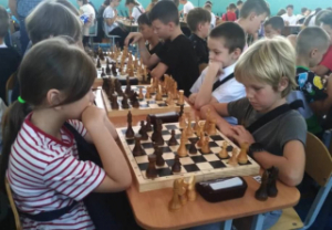 У Полацку ў рамках рэспубліканскага культурна-адукацыйнага праекта "Скарынаўскія дні ў Полацку-2024" праходзіў адкрыты турнір па хуткіх шахматах "Полацкая ладдзя"