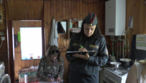 Назіральная камісія абследавала жыллё сацыяльна неабароненых катэгорый грамадзян горада Лепеля
